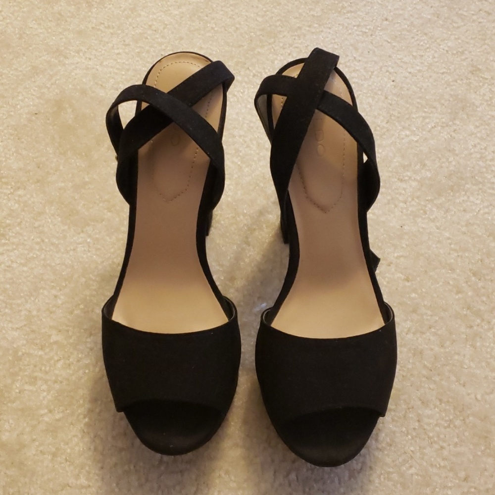 Aldo's black velvet heels size 8